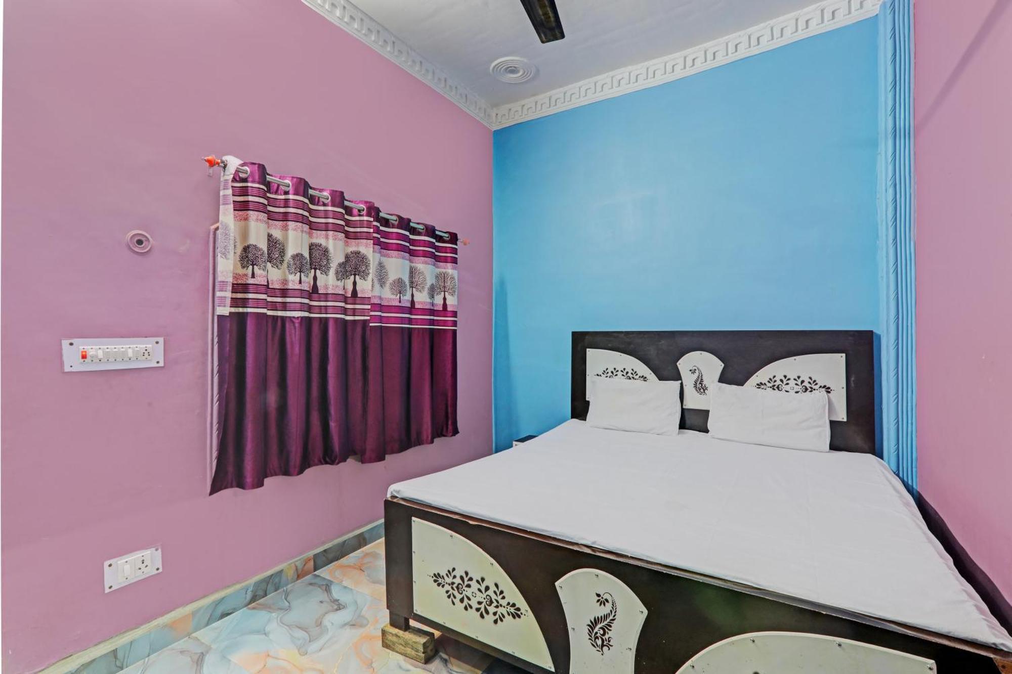 Hotel O Home Om Marriage Hall Ayodhya Eksteriør billede
