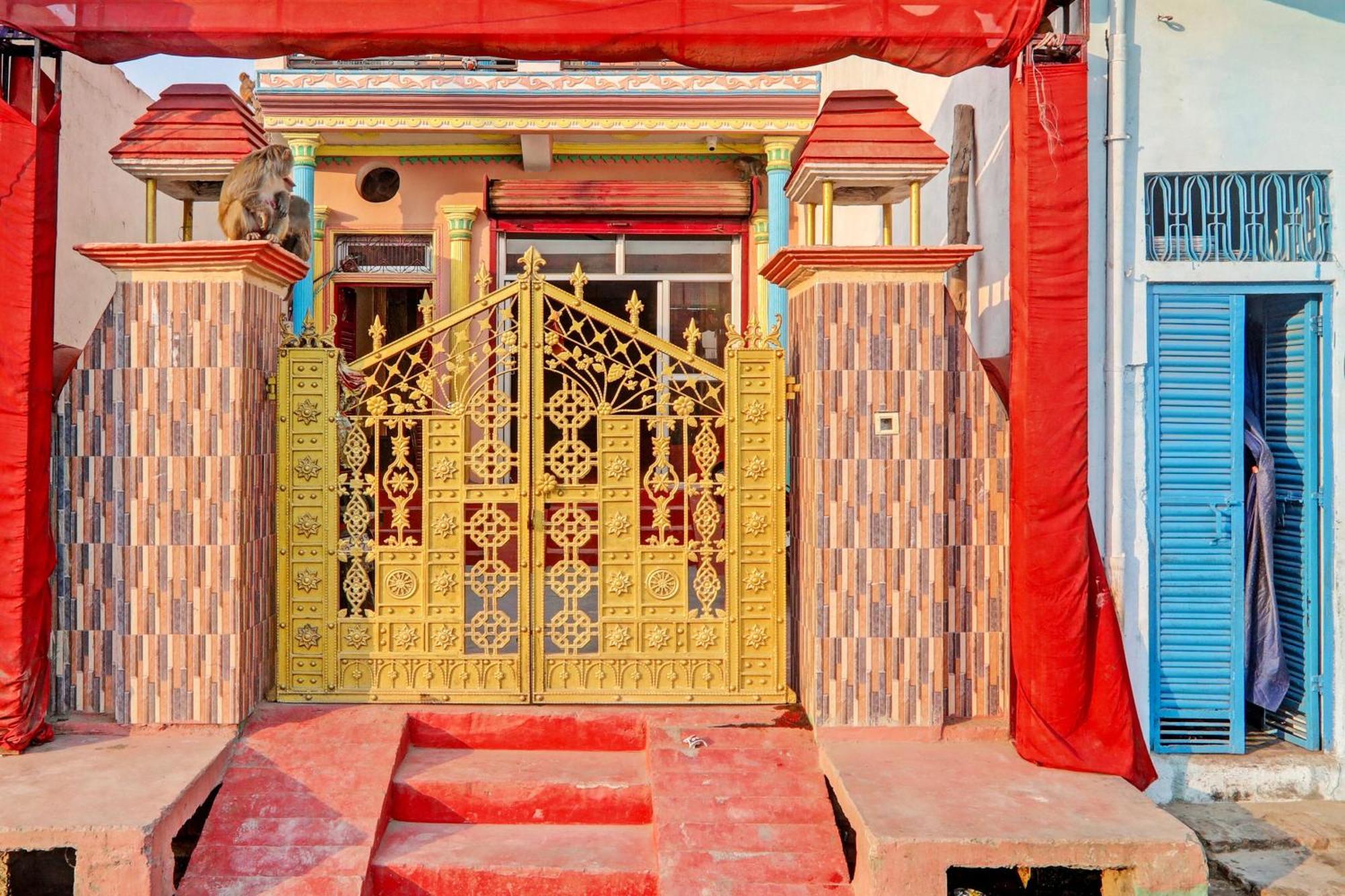 Hotel O Home Om Marriage Hall Ayodhya Eksteriør billede